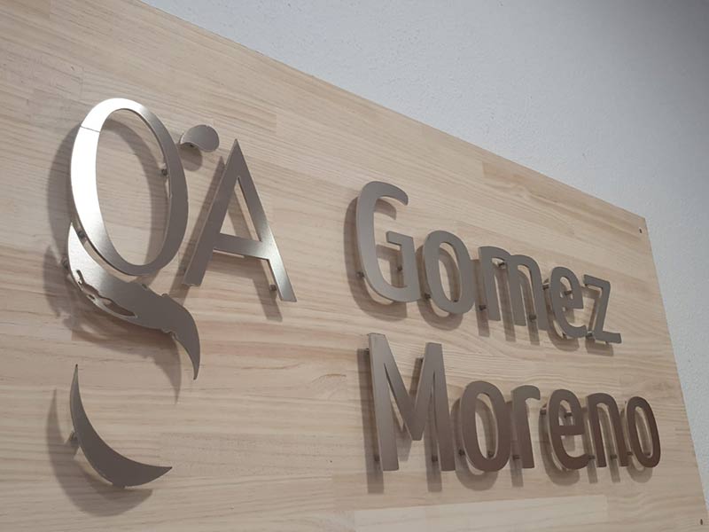 Letras corpóreas de acero | Rótulos Ibiza